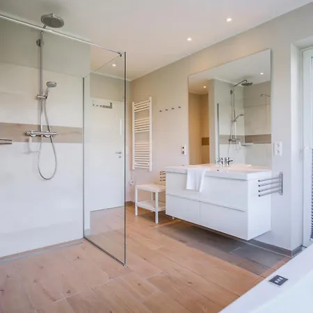 Buedlfarm - Wohlfuehlhuette * Фемарн